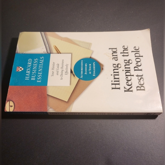 🕳️ HIRING AND KEEPING THE BEST PEOPLE - Picture 2 of 4